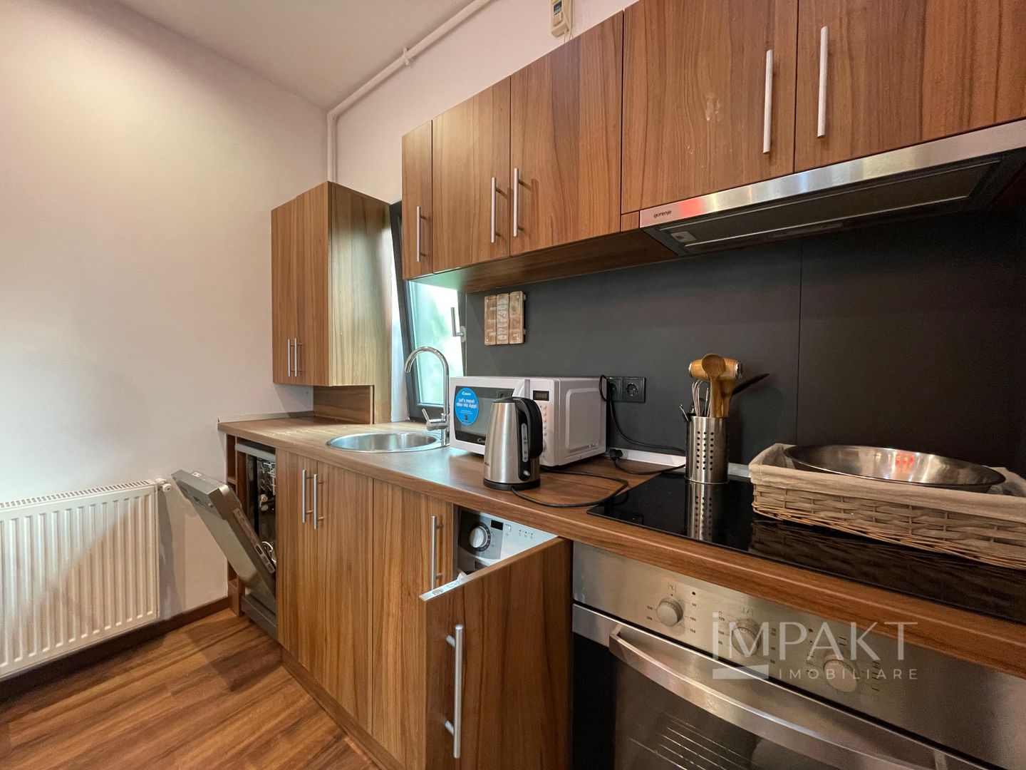 Apartament spre vanzare cu 2 camere, zona Centrala! - Poză 6