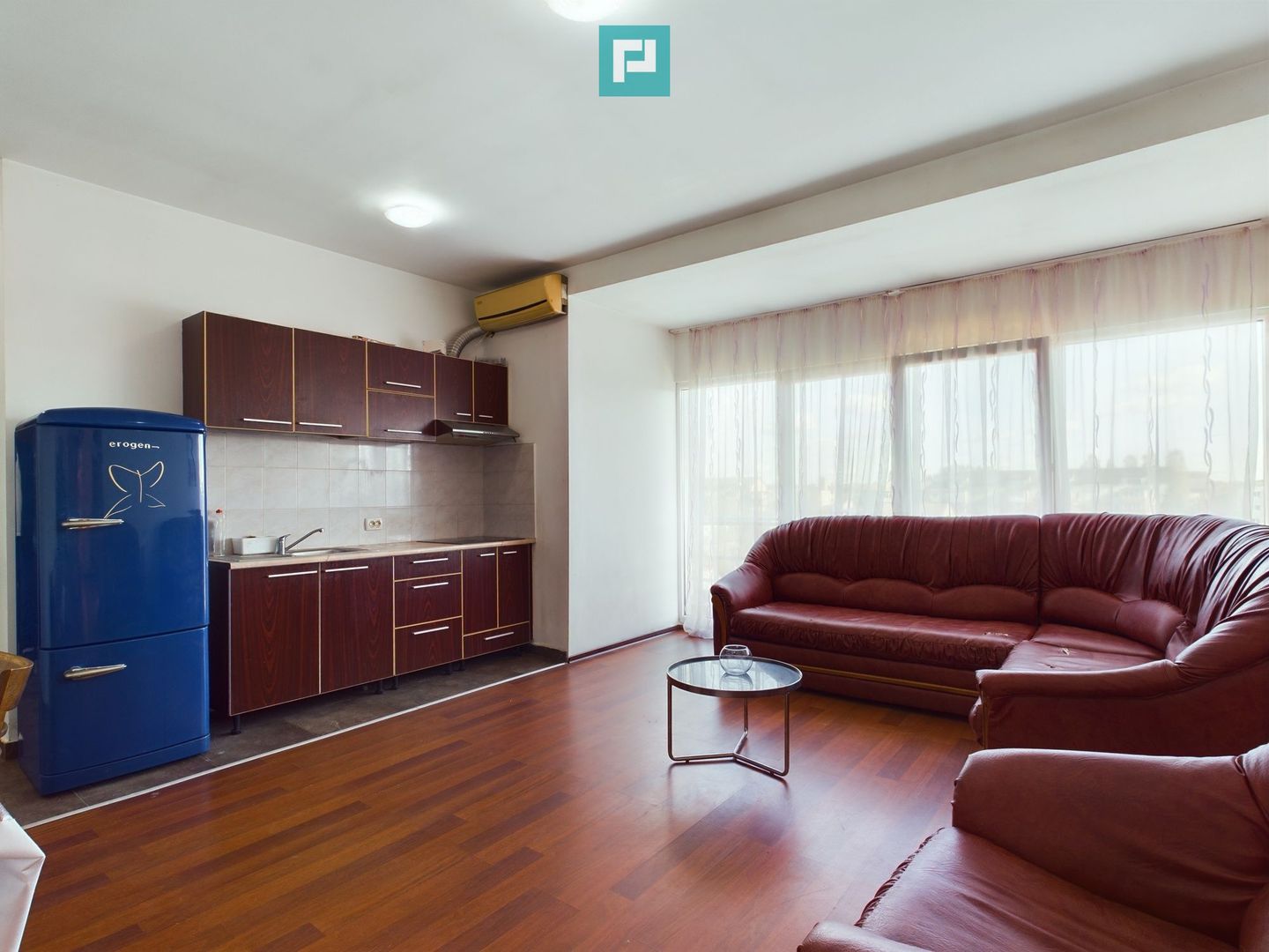 Apartament trei camere Aradului - Poză 2