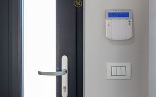 OFERTA VANDUTA - Casa de vis în Dumbrăvița - confort, siguranță și natură! - Poză 46