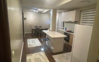 Apartament 2 camere si balcon, zonă liniștită. - Poză 1