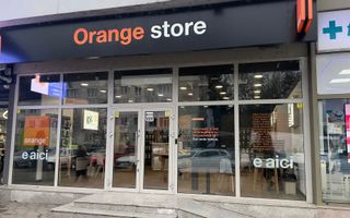 Spatiu Comercial de Inchiriat - Ultracentral - Renovat - Poză 2
