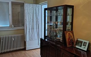 De vanzare apartament cu 2 camere, parter, micro 13 B, 60.000 euro - Poză 3
