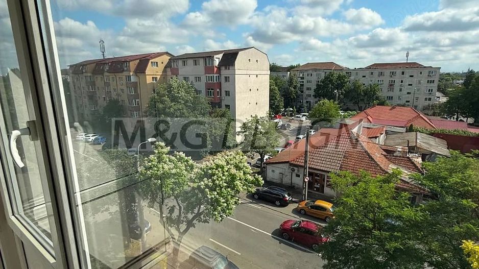 3 camere Lipovei etaj 4 , 2 bai, 2 balcoane - Poză 8