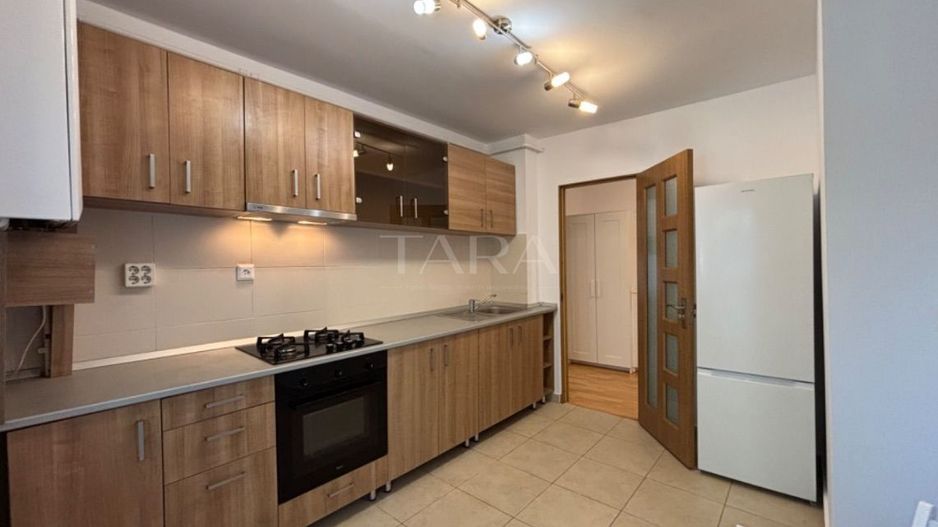 Inchiriere apartament 2 camere decomandate in Zorilor,zona UMF - Poză 1