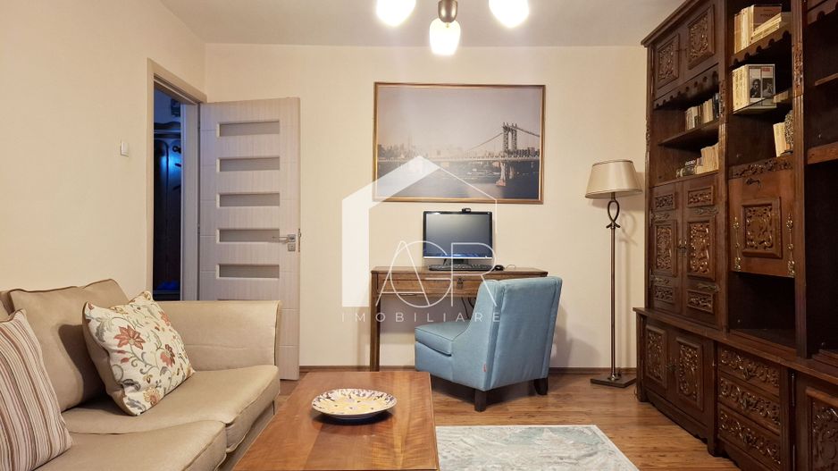 Apartament cu 2 camere, decomandat, zona B-dul. Bucuresti - Poză 3
