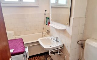 Zona Garii Apartament 3 camere, etaj 3/4, insorit, liber, 119900 euro - Poză 14