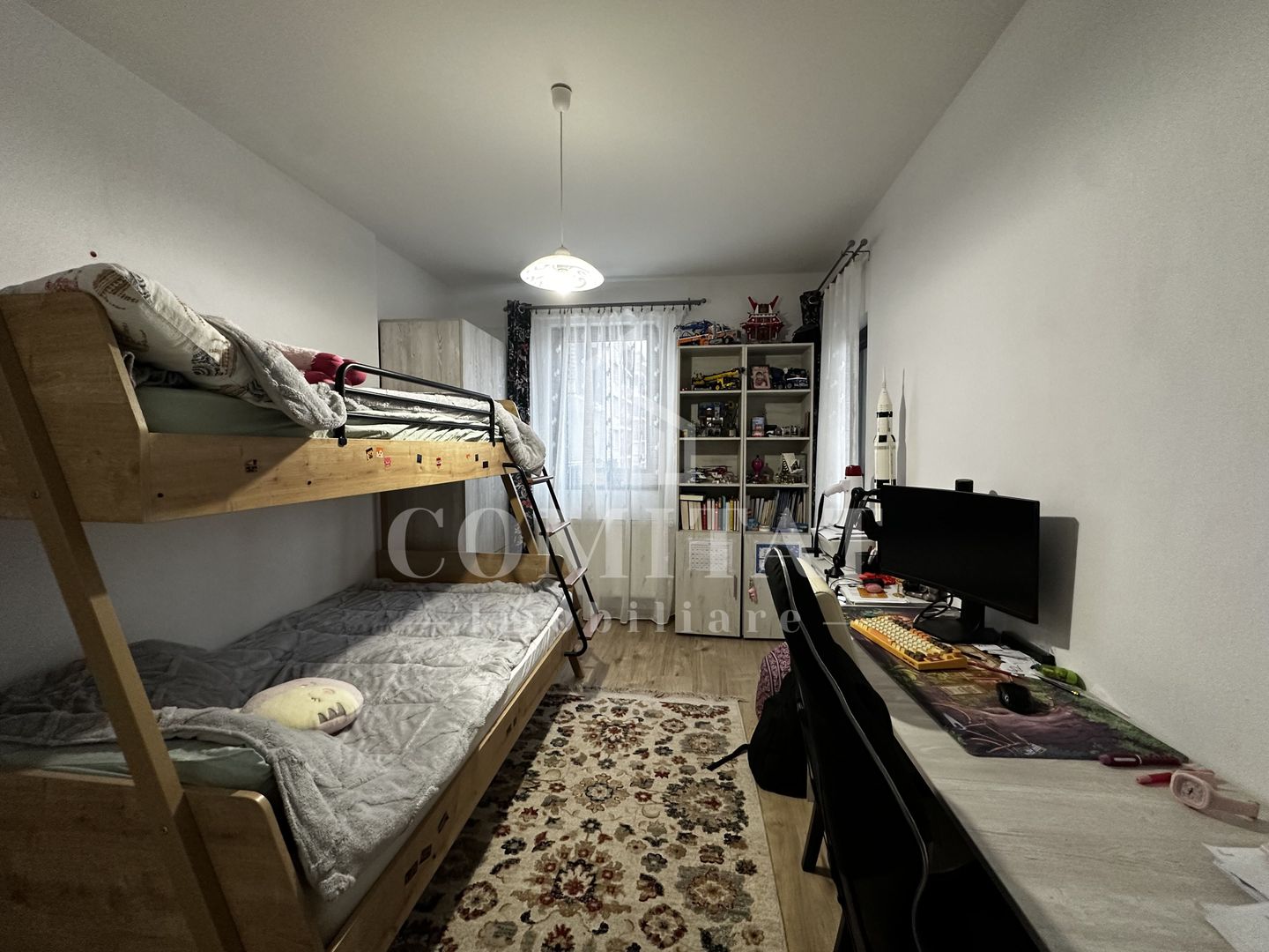 Apartament la etaj intermediar | Garaj subteran | Borhanci - Poză 5