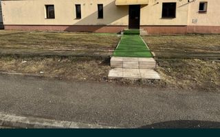 SPATIU COMERCIAL DE INCHIRIAT 80 MP CAMPULUNG - Poză 1