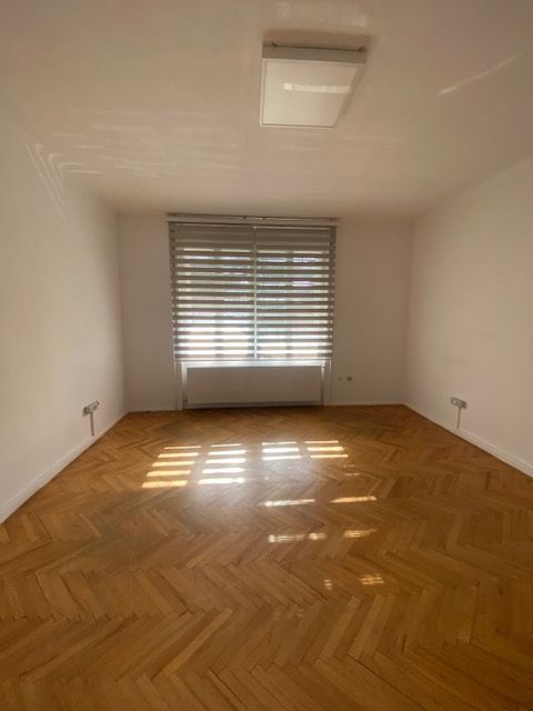 Spatiu de birou zona centrală - Poză 19