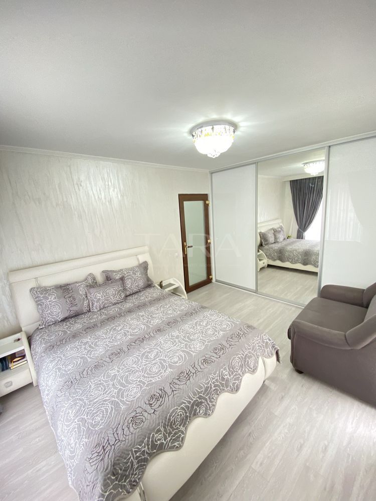 Apartament 3 camere, Floresti, zona Eroilor - Poză 6