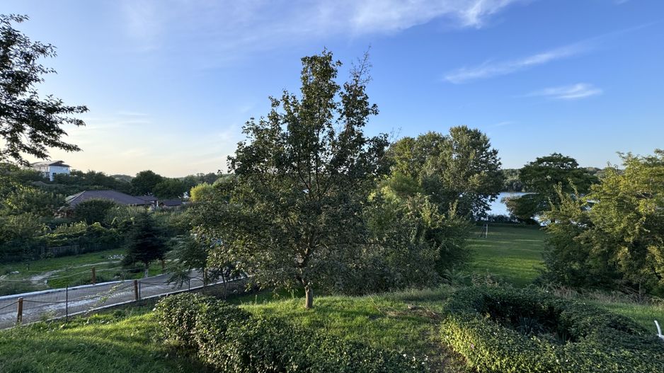 Hotel 25 camere 100 m deschidere DELTA DUNARII teren 12000 mp acces auto - Poză 6