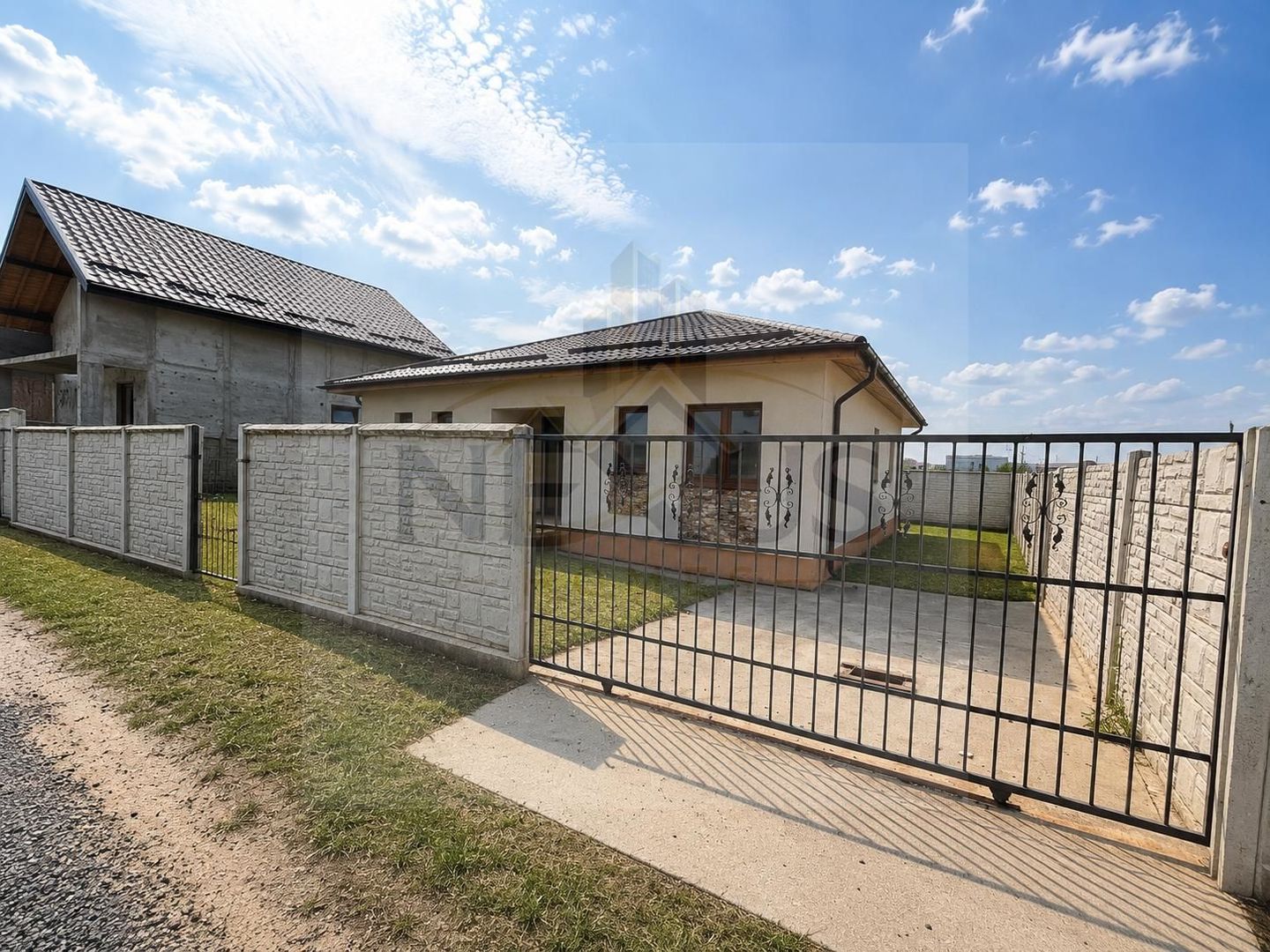 Casa individuala - Mutare imediata - 320 mp Teren - Finisaje premium - Poză 1