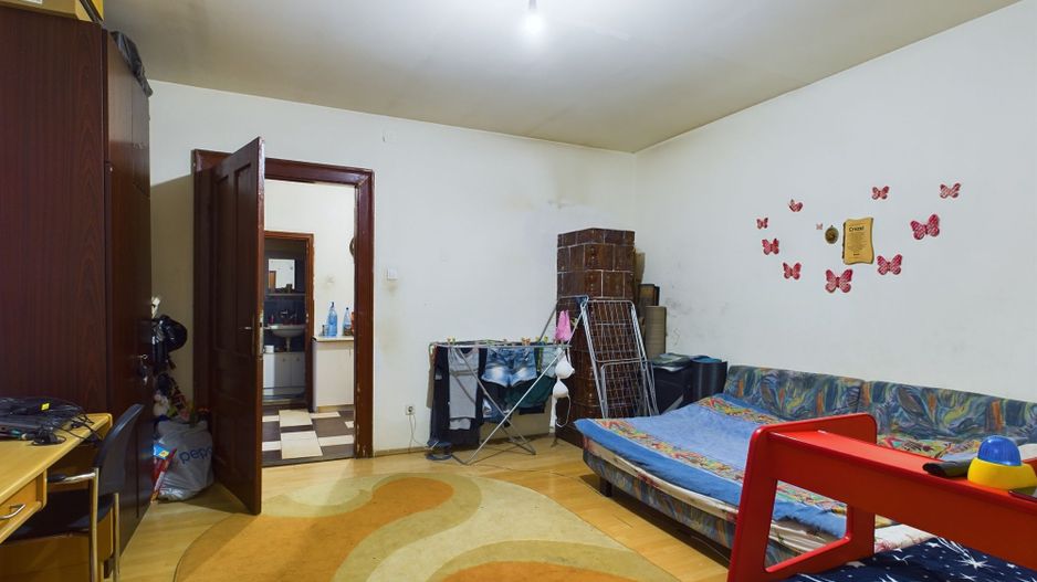 Apartament  2 camere la curte comună - Poză 6