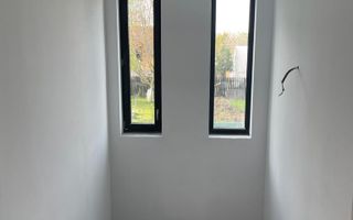 Vilă spațioasă Tunari | Curte mare | Complex închis - Poză 21