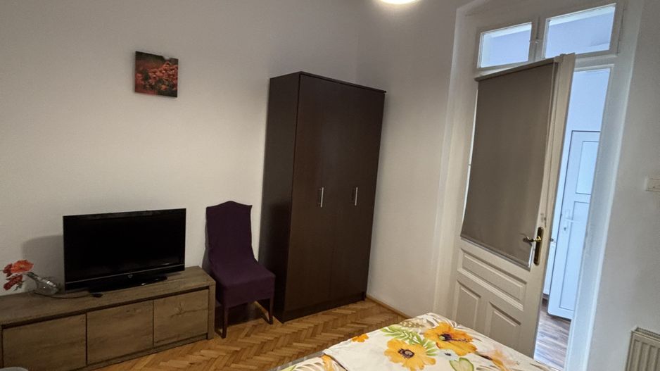 Vilă de închiriat zona Parvan - Poză 7