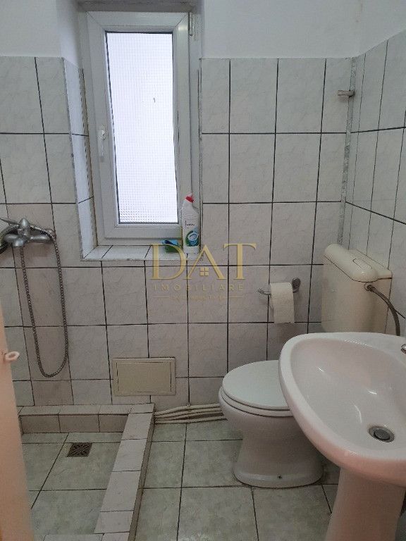 Vand apartament 2 camere 40 mp zona Piata Mihai Viteazul - Poză 7