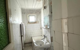 Vanzare apartamnt - 3 camere - etaj 1 Matei Basarab - Poză 6