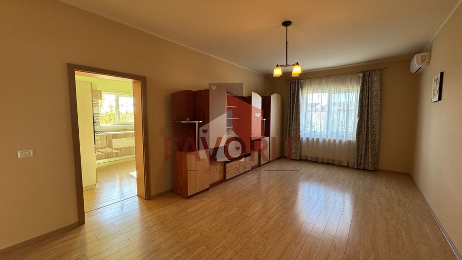 COMISION 0%.  Casa individuala cu garaj . Zona Decathlon . - Poză 10