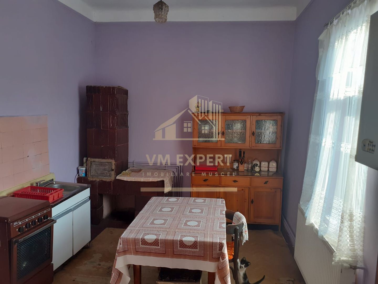VILA 5 CAMERE, TEREN 700 MP, CAMPULUNG - Poză 3