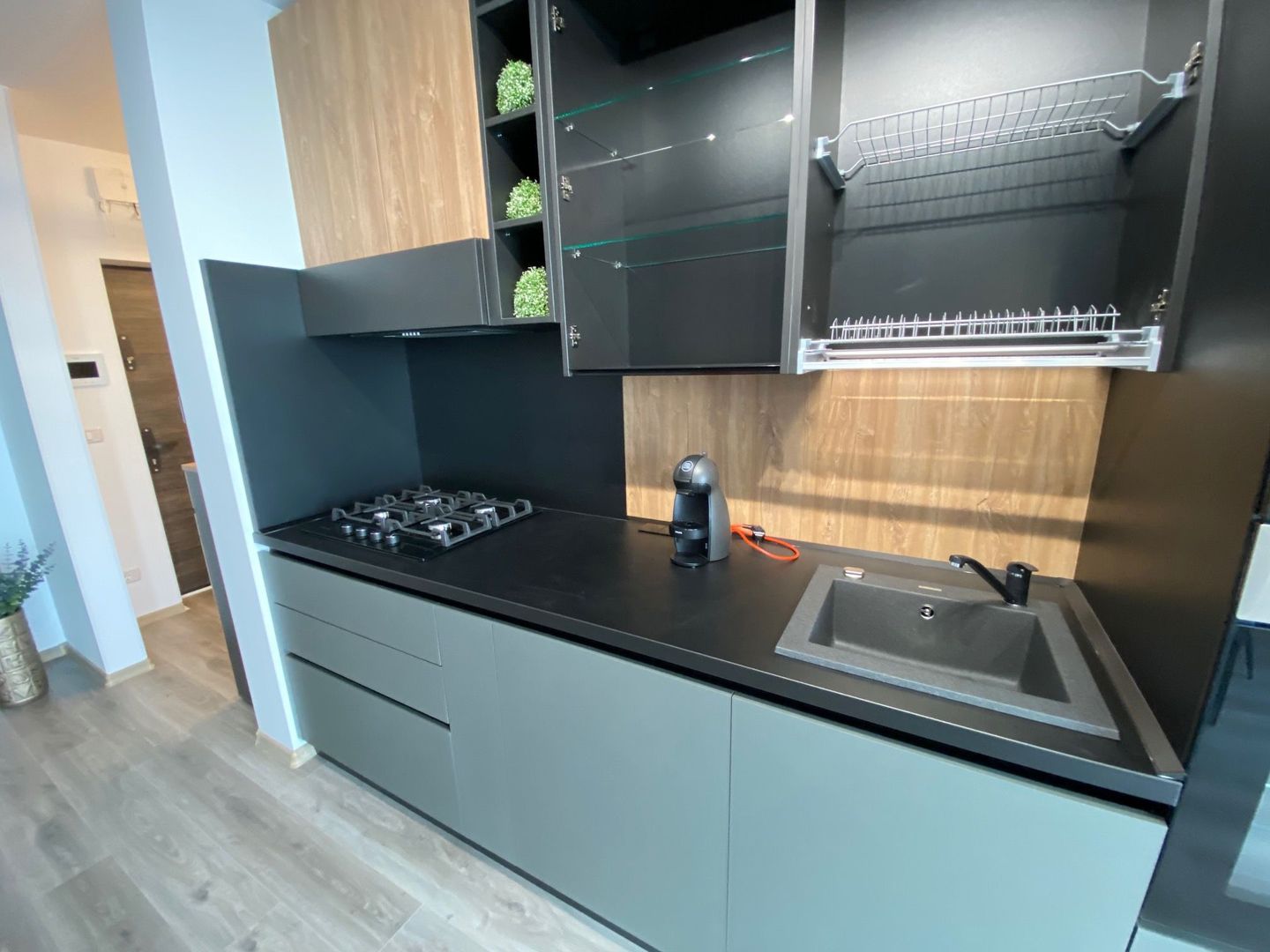 Apartament cu 2 camere de închiriat în zona Buziasului - Poză 2