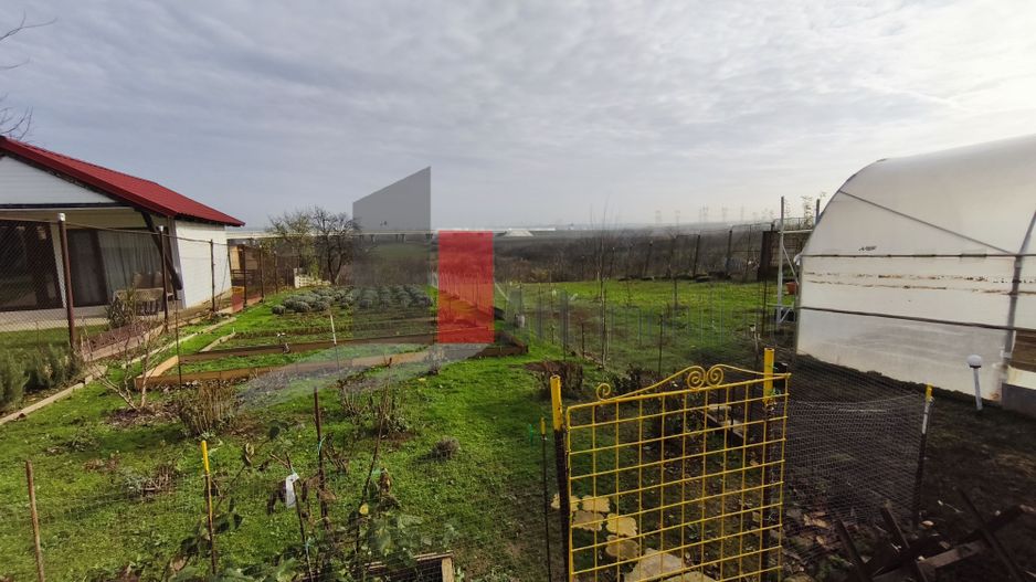 Casa curte cu teren 1600 mp Manolache - Poză 3