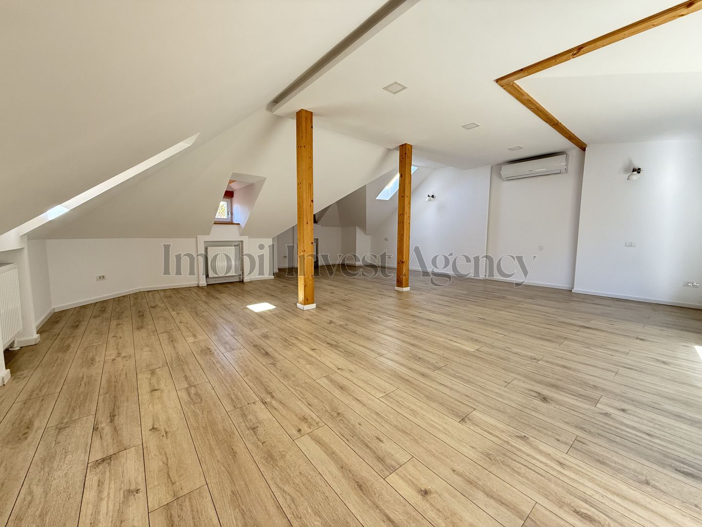 Vilă interbelică restaurată – Dorobanți Capitale 363 mp utili - Poză 43