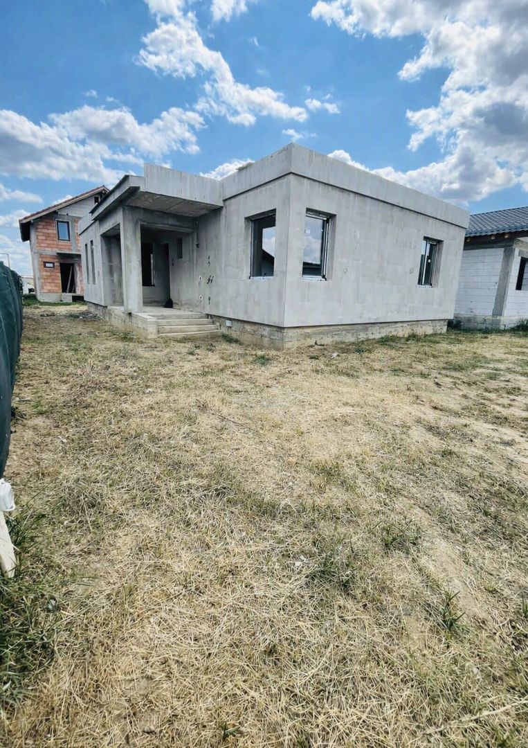 Casă plan Parter în stil mediteranean – Cihei (la roșu) - Poză 1