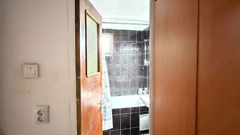 Vanzare Apartament 2 camere, 48 mp, parter, parcare, bloc reabilitat , Rahova - Poză 5