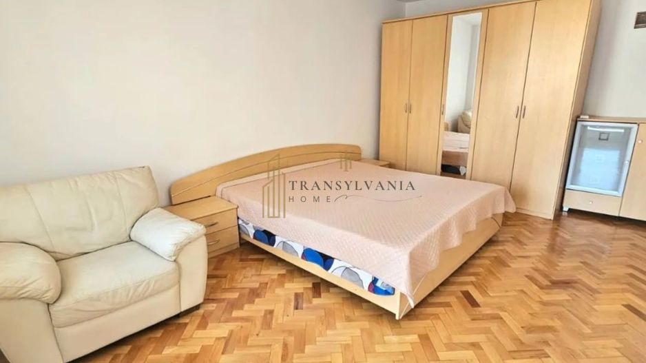Apartament 3 camere, 67,5 mp plus balcon, Zona Siretului - Poză 1