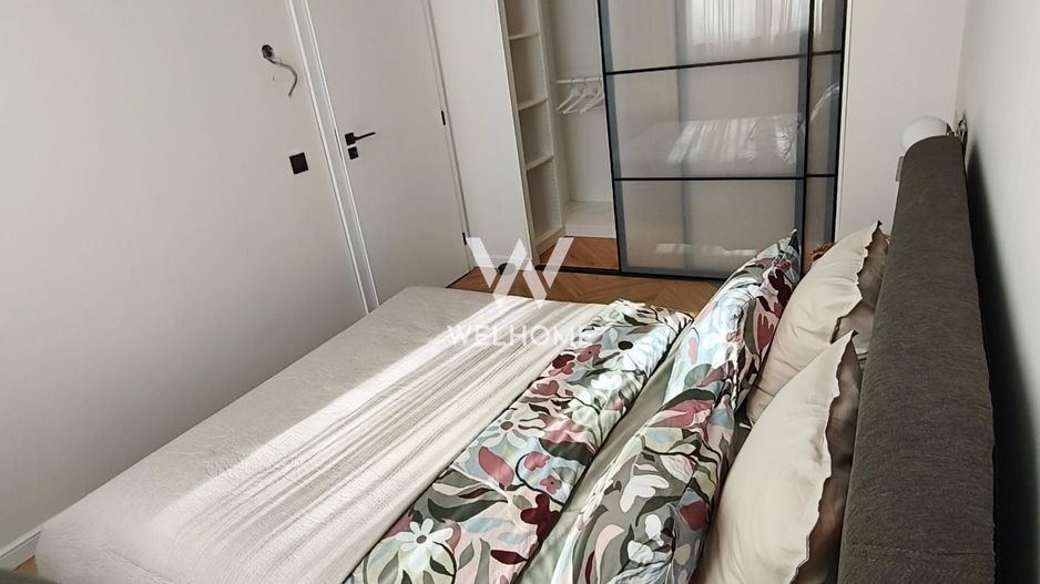 Apartament modern de închiriat, complet renovat - zona Liceul Economic - Poză 6