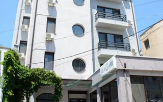 Pensiune cu lift și restaurant – zonă premium Delfinariu/Constanța - Poză 1