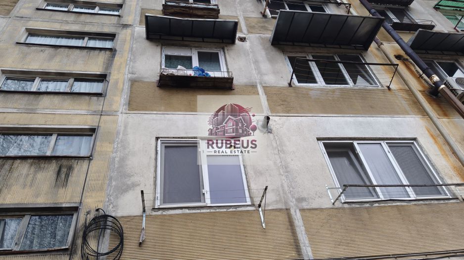 Mic la întreținere, bun la randament: apartament în Orșova - Poză 5