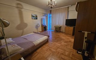 Casă Impresionantă de Vânzare Vitan ideal pentru Locuință sau Business - Poză 7