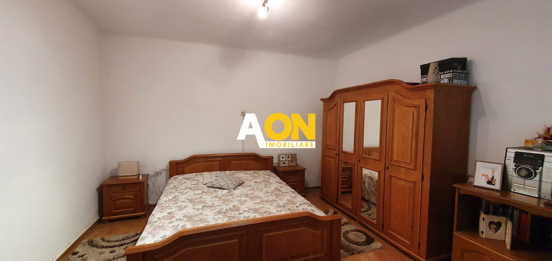 Casa cu 7 camere, 2 spatii comerciale, pretabila pt. birouri, Centru - Poză 19