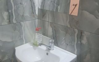Cameră de închiriat cu baie proprie în Alexandru Cel Bun, Iași - Poză 1