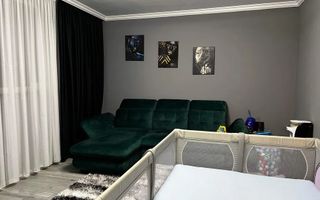 Apartament cu 3 camere de vânzare în Floresti - Poză 1