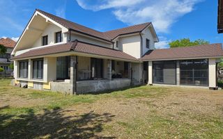 Casă nouă, impozantă,  6 camere, 1346 mp teren, Bărăbanț - Poză 1