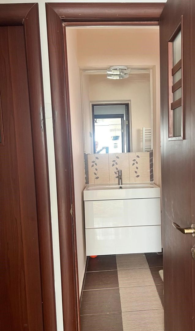 Apartament 3 camere luminos, mobilat si utilat, metrou Favorit-Pet friendly - Poză 14