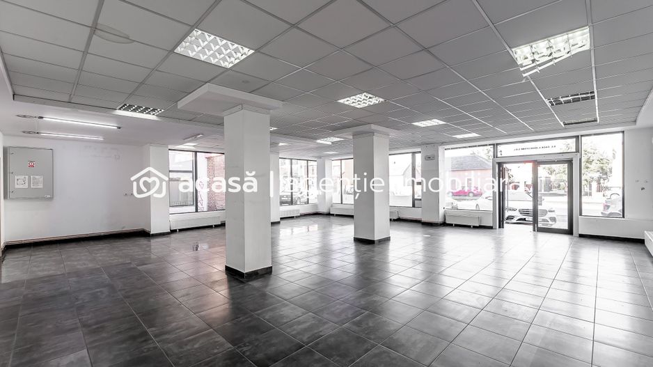 Spațiu comercial cu vitrină de 20 m, Micalaca Arad. - Poză 2