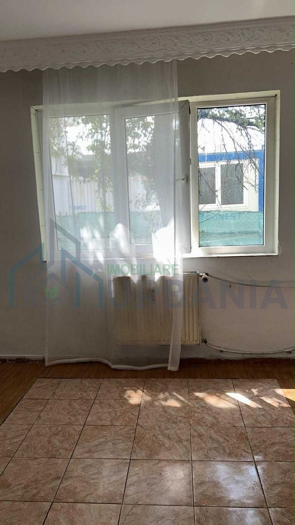 Camera de camin, parter, Iasi - Str. Mihail Sturza Nr. 24 - Poză 1