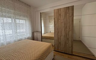 Apartament cu 2 camere + 1 loc de parcare de vânzare, zona Dumbrăvița - Poză 4
