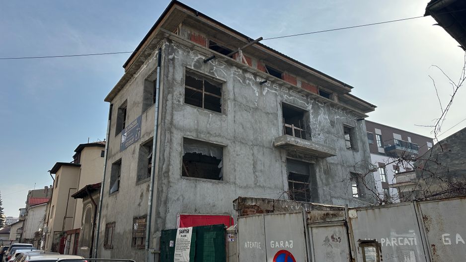 FERDINAND - Lirei | Teren 412mp| Cladire 750mp | Autorizarie valabila - Poză 5