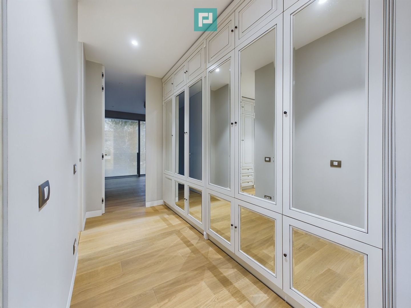 Apartament de Lux cu 3 Camere în Zona Dorobanți - Poză 23