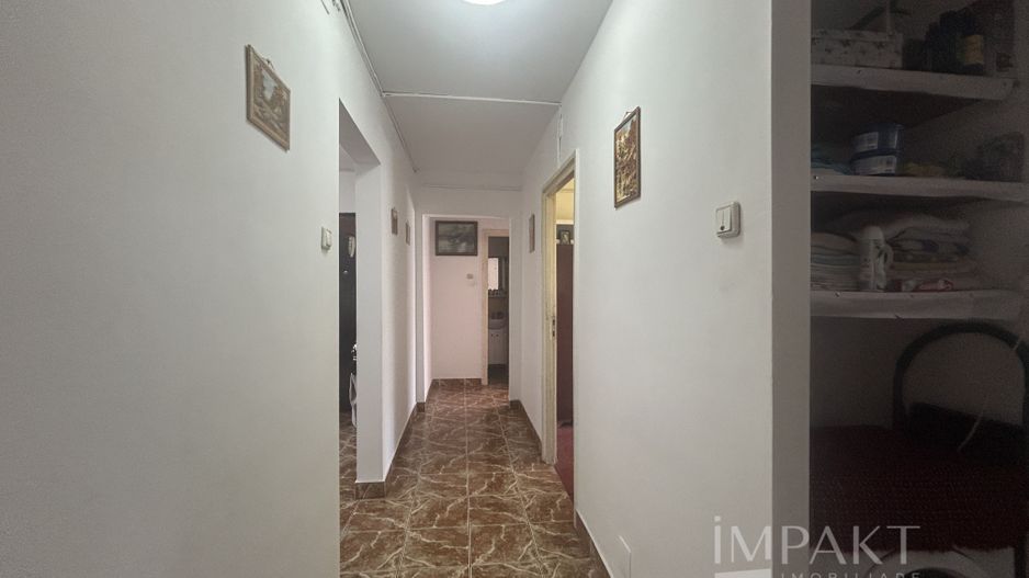 Vanzare apartament cu 4 camere in zona Minerva! - Poză 18