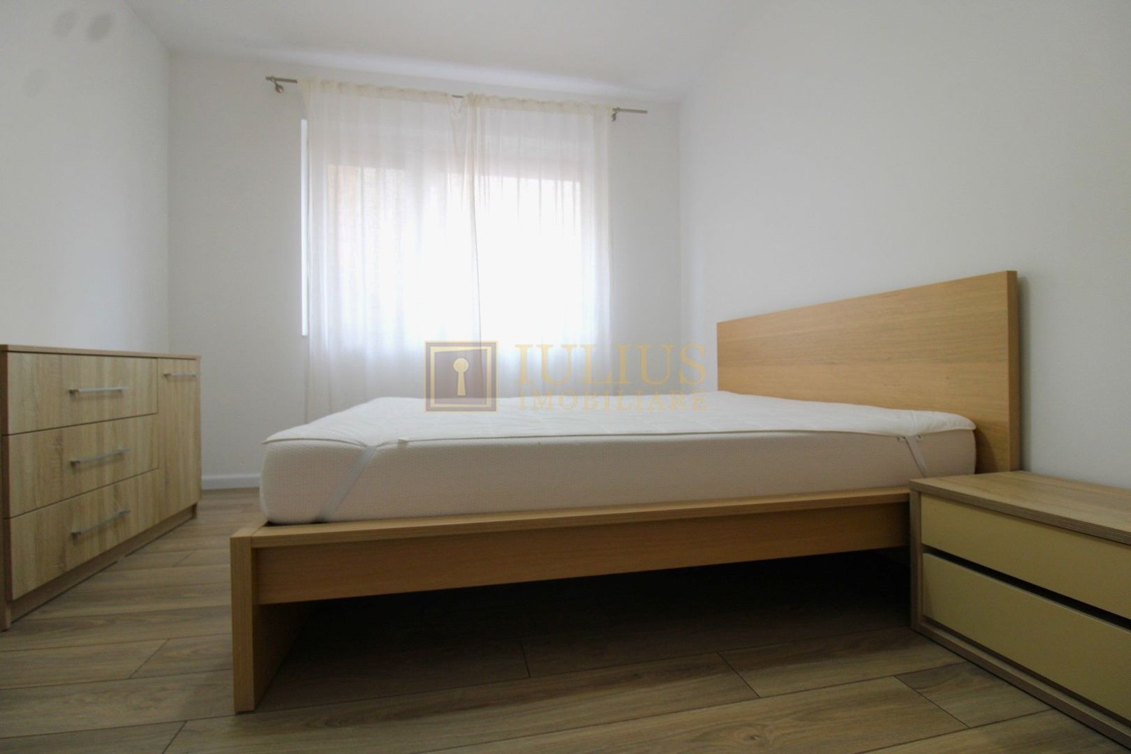 parter, loc de parcare -in spate la Decathlon - Poză 7