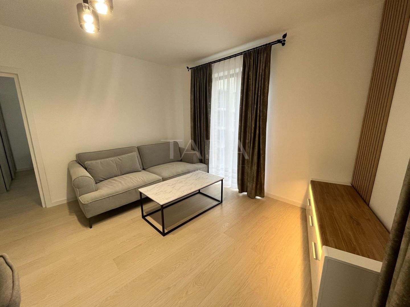 Apartament cu 2 camere. - Poză 2