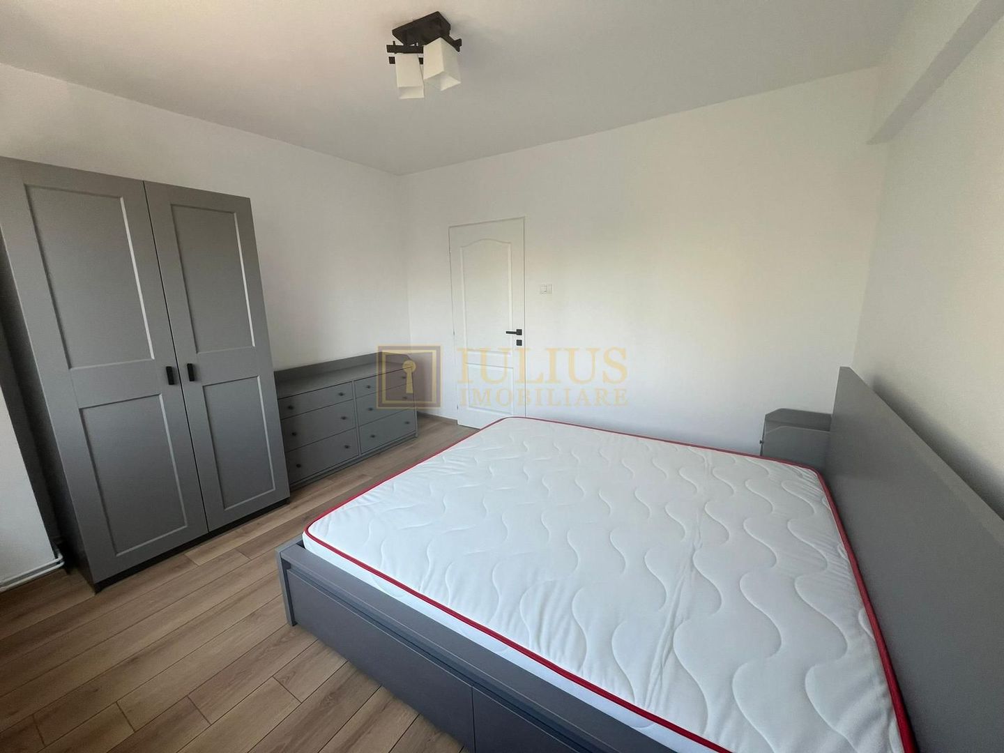 3 camere, Circumvalatiunii-Iulius Mall, centrala proprie - Poză 2