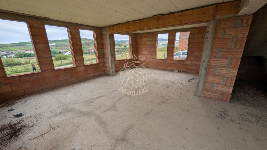 Casa 5 camere 180 mp-teren 800 mp- 14 km fata de Bistrita - Poză 1