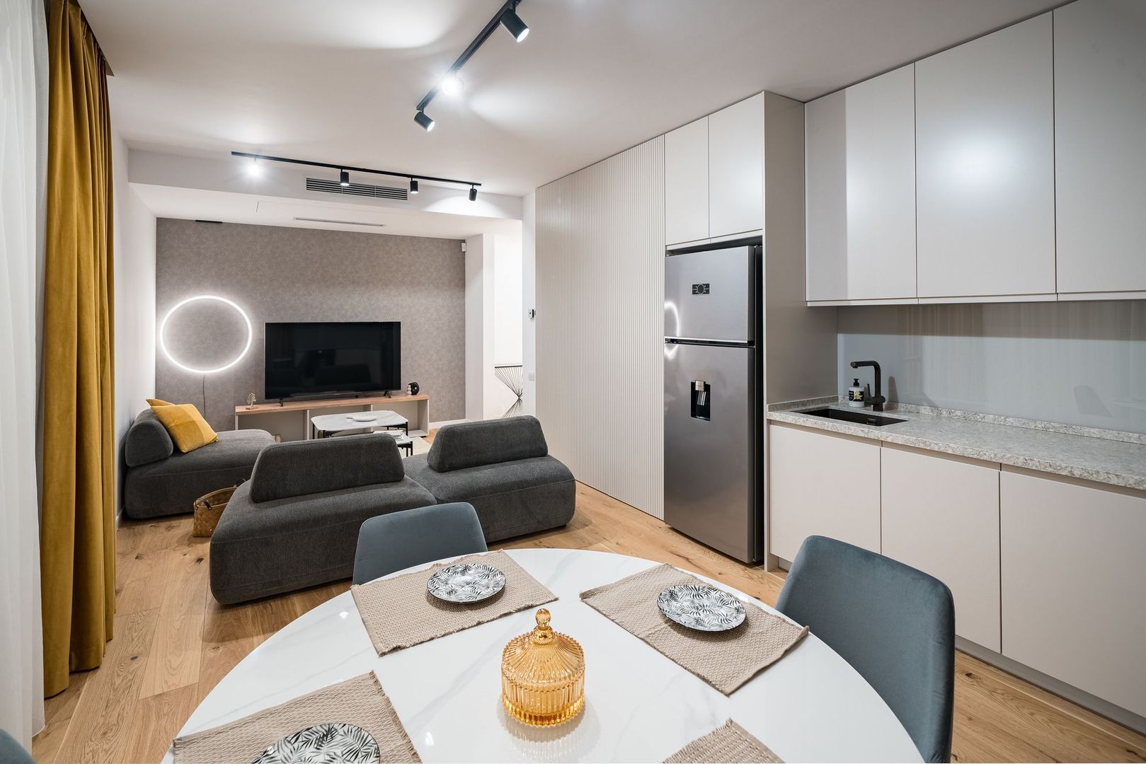 Apartament de 2 camere in Amber Forest - Poză 9