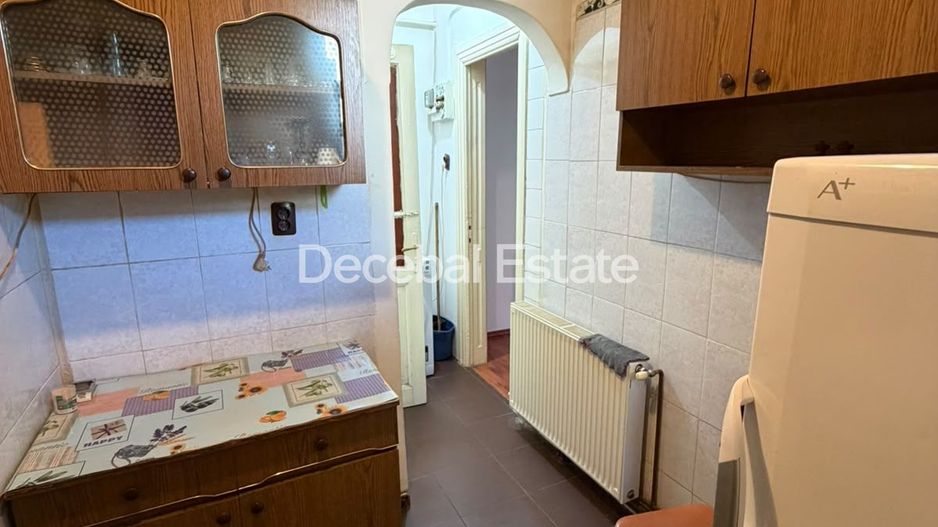 Garsonieră Zona Centrală - Popa Nan Acces la curte și centrală proprie - Poză 8